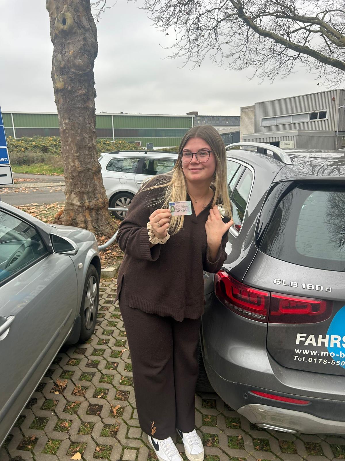 Erfolgreicher Fahrschüler